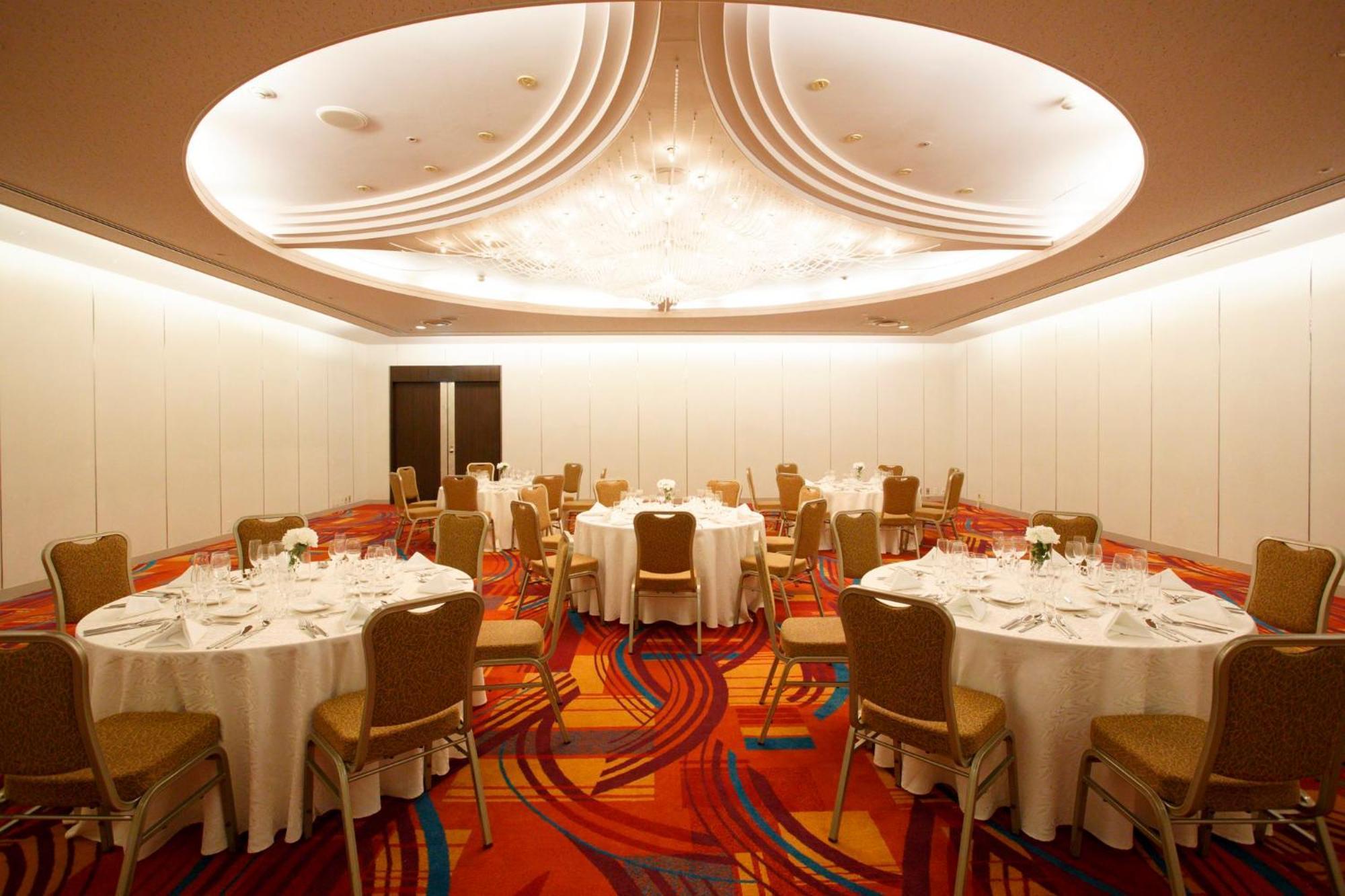 Ana Crowne Plaza Kobe By Ihg Hotel Luaran gambar The ballroom