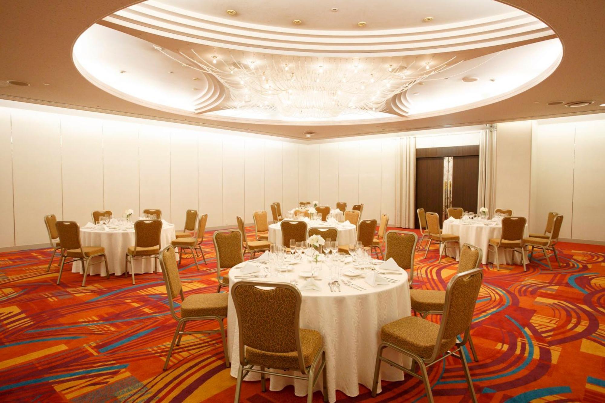 Ana Crowne Plaza Kobe By Ihg Hotel Luaran gambar The ballroom