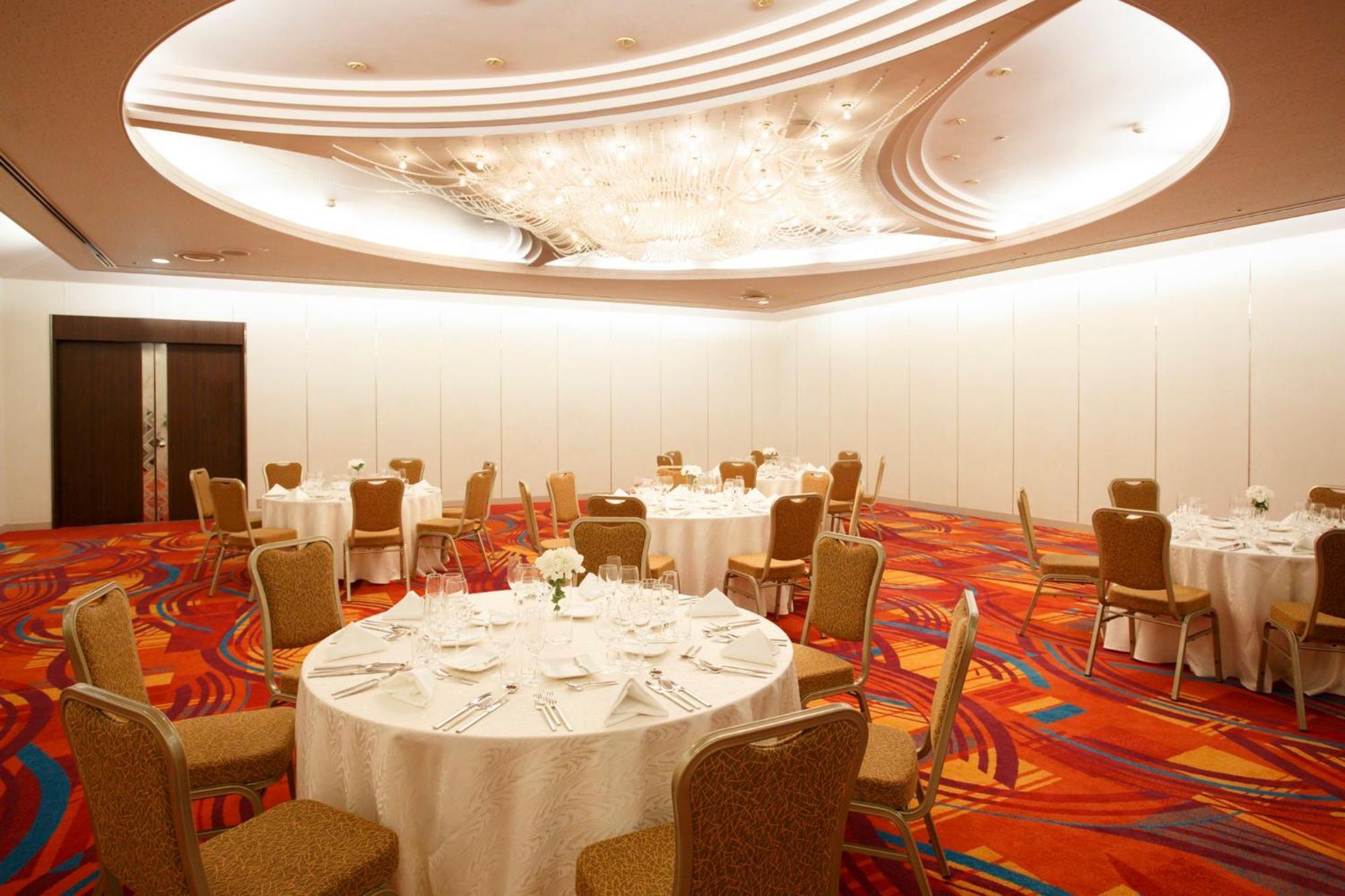 Ana Crowne Plaza Kobe By Ihg Hotel Luaran gambar The ballroom